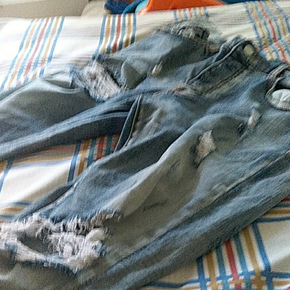 Ripped jeans